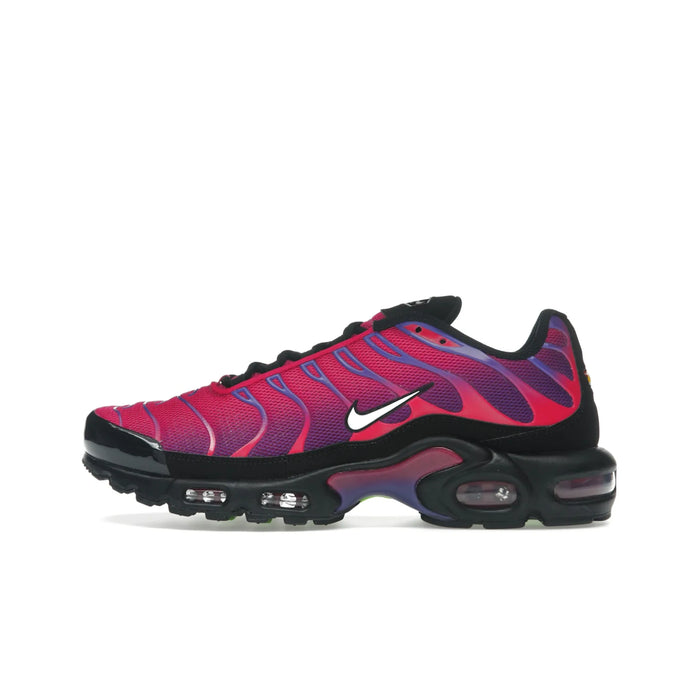 Nike Air Max Plus Rebellious Air Fireberry