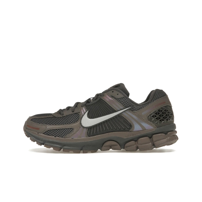 Nike Zoom Vomero 5 Cave Stone