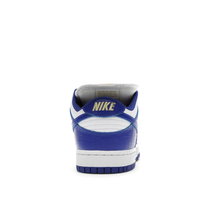 Nike SB Dunk Low Supreme Stars Hyper Royal (2021)