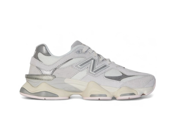New Balance 9060 Coquette Grey Pink