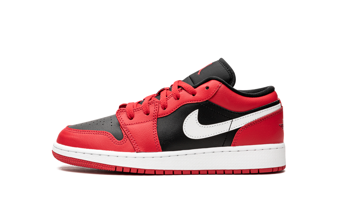 Jordan 1 Low Black Very Berry (GS)