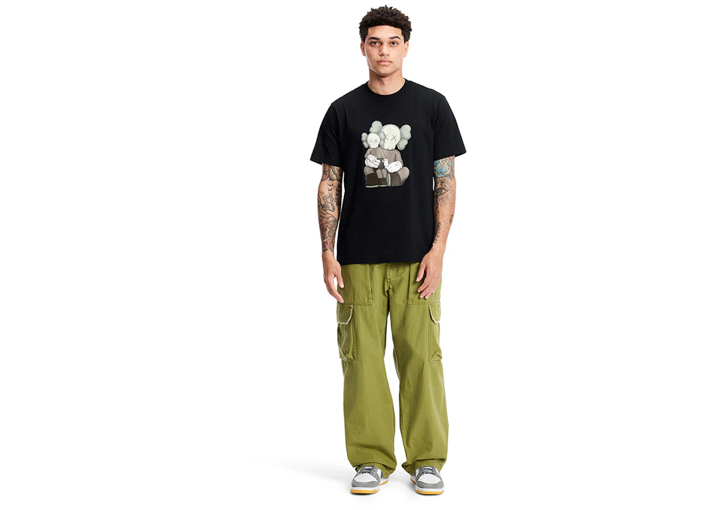 KAWS x Uniqlo UT Short Sleeve Graphic T-shirt (US Sizing) Black