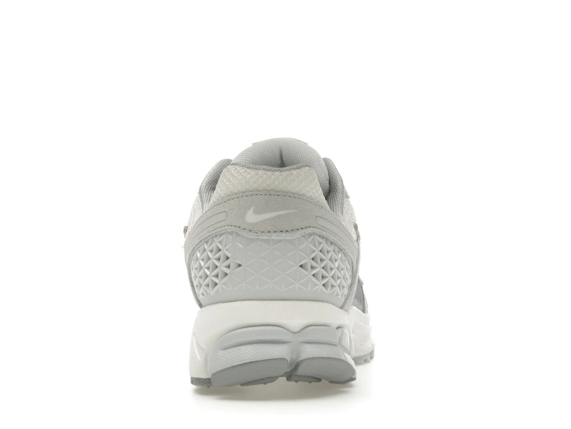 Nike Zoom Vomero 5 Pure Platinum Platinum Tint Wolf Grey Summit White (Women's)