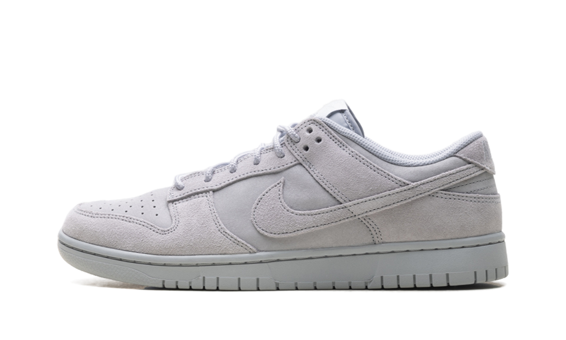 Nike Dunk Low SE Wolf Grey