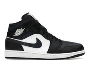 Jordan 1 Mid Off Noir Toe