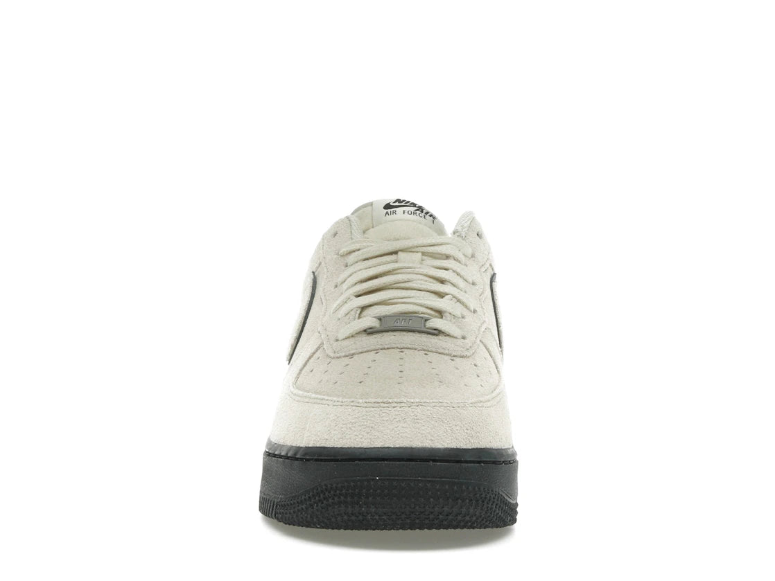 Nike Air Force 1 '07 LV8 Light Khaki Black